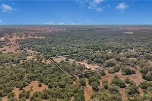 458 Hrabovsky Rd, Yoakum, TX 77995 - Photo 20