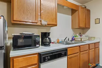 801 S 24th Street, Temple, TX 76501 - Photo 4