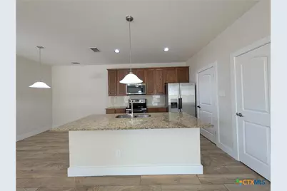 727 Gristmill Drive, New Braunfels, TX 78130 - Photo 8