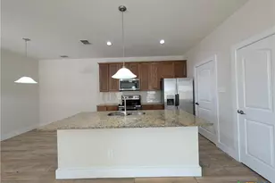 727 Gristmill Dr, New Braunfels, TX 78130 - Photo 8