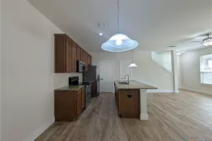 727 Gristmill Dr, New Braunfels, TX 78130 - Photo 12