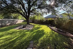 1818 Hidden Peak Cir, New Braunfels, TX 78130 - Photo 22