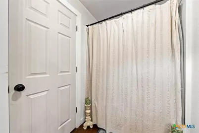 202 E Avenue E, Rosebud, TX 76570 - Photo 18
