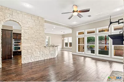 406 Iron Gate, Victoria, TX 77904 - Photo 6
