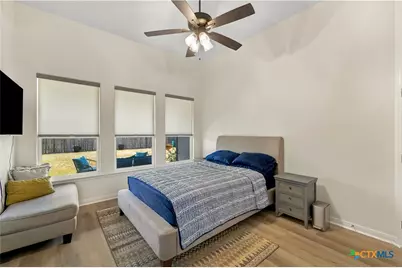 203 Flint Rock Court, Victoria, TX 77904 - Photo 12
