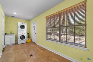 309 Burney Rd, Centerpoint, TX 78010 - Photo 16