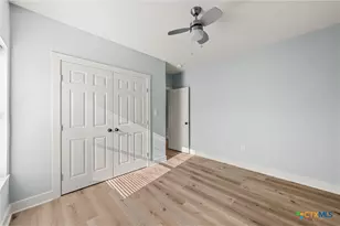 711 4th St, Eddy, TX 76524 - Photo 8
