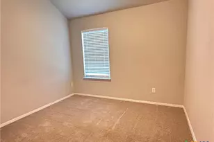 152 Shugart St, San Marcos, TX 78666 - Photo 10