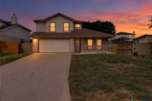 201 Tepee Dr, Harker Heights, TX 76548 - Photo 1