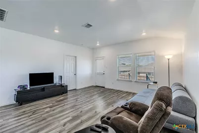 300 Jacquard Court, Troy, TX 76579 - Photo 2