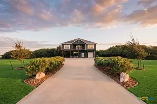 336 Bayside Dr, Seadrift, TX 77983 - Photo 28