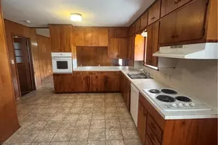 4702 Aster Ln, Victoria, TX 77904 - Photo 6