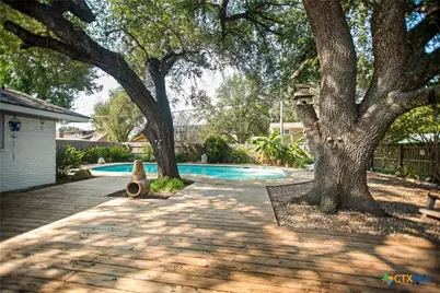 731 Willowick Drive, Port Lavaca, TX 77979 - Photo 4