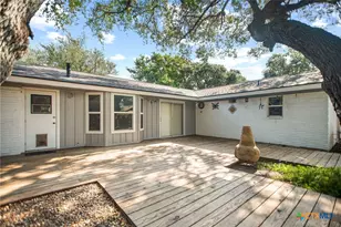 731 Willowick Dr, Port Lavaca, TX 77979 - Photo 8