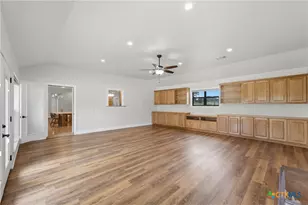 6589 State Hwy 304, Harwood, TX 78632 - Photo 16