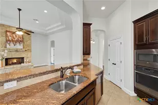 921 Santa Cruz, New Braunfels, TX 78132 - Photo 18