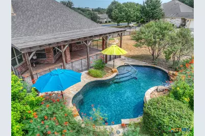 921 Santa Cruz, New Braunfels, TX 78132 - Photo 36