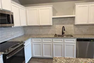 2106 Blackhawk Loop, Belton, TX 76513 - Photo 6