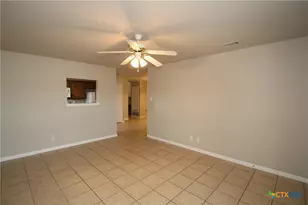1502 Golden Eagle Ct, Killeen, TX 76549 - Photo 4