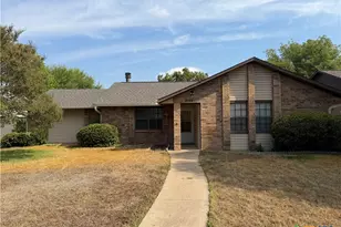 2106 Stagecoach Trail, Temple, TX 76502 - Photo 2