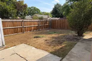 2106 Stagecoach Trail, Temple, TX 76502 - Photo 14