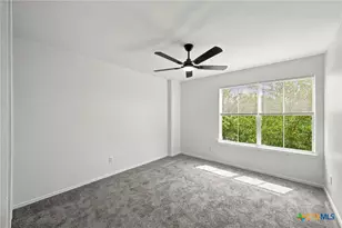 9007 Walnut Springs, Universal City, TX 78148 - Photo 14