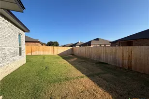 2541 Cedar Glen Dr, Belton, TX 76513 - Photo 16