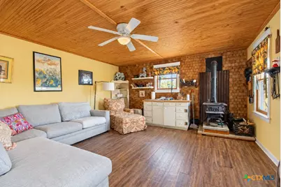 2491 E Fannin Goliad, Goliad, TX 77963 - Photo 8