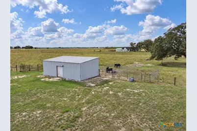 2491 E Fannin Goliad, Goliad, TX 77963 - Photo 10
