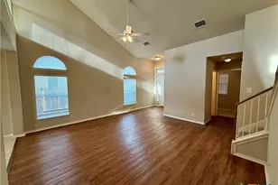 558 Briggs Dr, New Braunfels, TX 78130 - Photo 6
