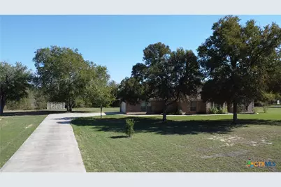 213 Deerslayer, Seguin, TX 78155 - Photo 26