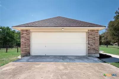 213 Deerslayer, Seguin, TX 78155 - Photo 24