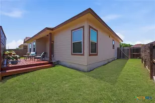 225 Greenway Dr, Seguin, TX 78155 - Photo 36