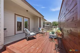 225 Greenway Dr, Seguin, TX 78155 - Photo 34