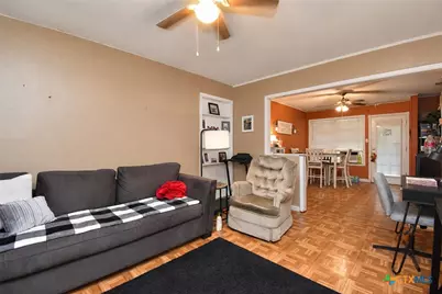 1310 Meadowview Drive, Port Lavaca, TX 77979 - Photo 4