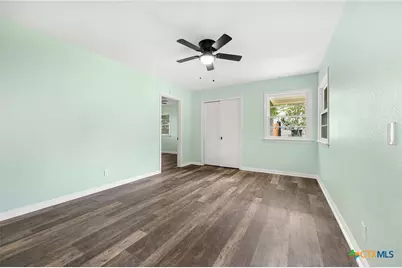 2215 N 9th Street, Temple, TX 76501 - Photo 20