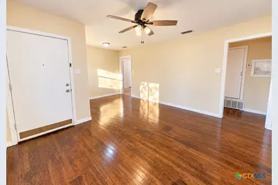 933 Fannin Loop, Temple, TX 76501 - Photo 6