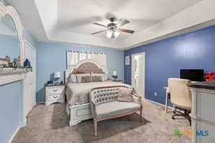 116 S Hackberry Ave, Luling, TX 78648 - Photo 8
