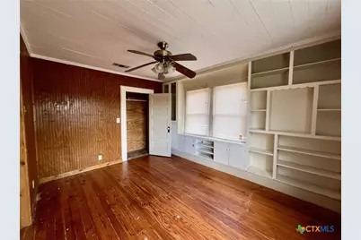 407 S Second Street, Ganado, TX 77962 - Photo 14