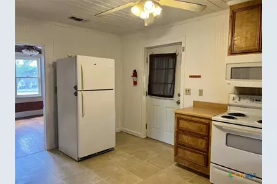 407 S Second Street, Ganado, TX 77962 - Photo 8