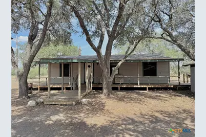 201 Sandra Lane, Victoria, TX 77905 - Photo 1