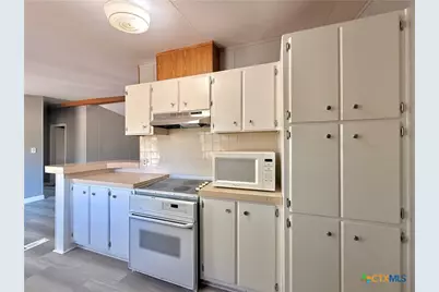 201 Sandra Lane, Victoria, TX 77905 - Photo 28