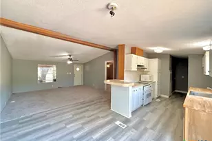 201 Sandra Ln, Victoria, TX 77905 - Photo 22