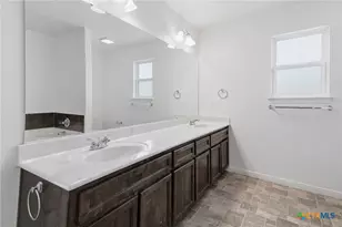 4504 The Searchers Dr, Killeen, TX 76549 - Photo 18