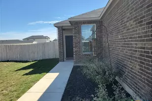 305 Dakota Creek, New Braunfels, TX 78130 - Photo 1