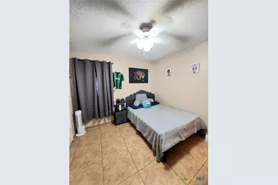 209 Green Pasture, Hutto, TX 78634 - Photo 14