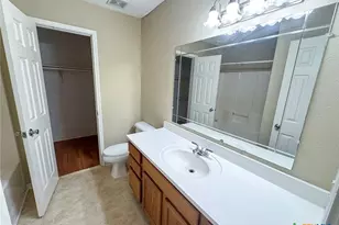 139 Sherwood Dr, Victoria, TX 77901 - Photo 16