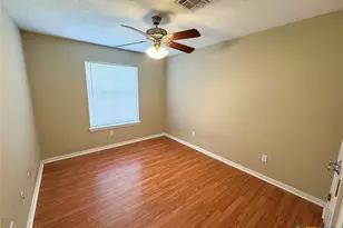 139 Sherwood Dr, Victoria, TX 77901 - Photo 12