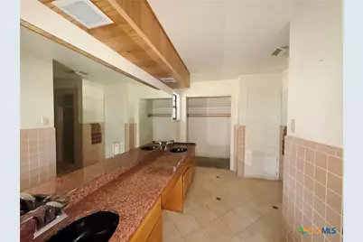 909 Anderson Street, Hearne, TX 77859 - Photo 26