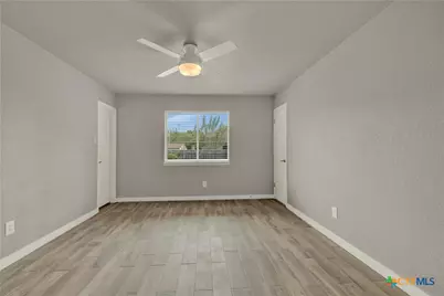 104 Grant Way, Kyle, TX 78640 - Photo 10